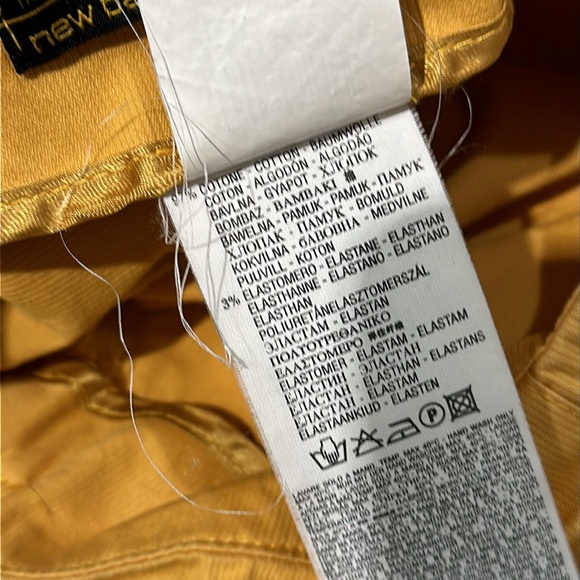 Skirt Suit Made In Italy - Picture 9 of 15